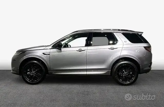 Land Rover Discovery Sport 2026 photo 3