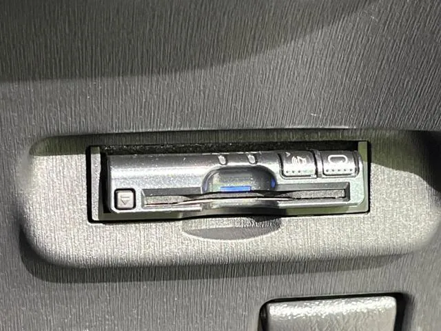 Toyota Prius 2014 photo 5