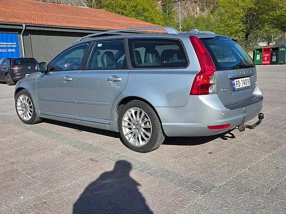 Volvo V50 2010 photo 4