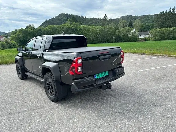 Toyota Hilux 2026 photo 5