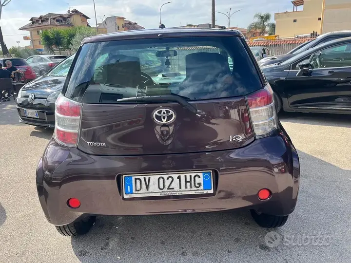 Toyota Iq 2009 photo 4