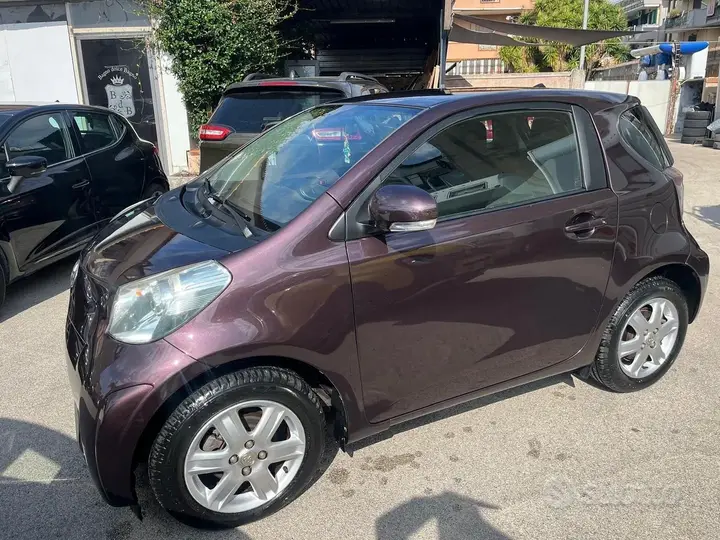 Toyota Iq 2009 photo 5