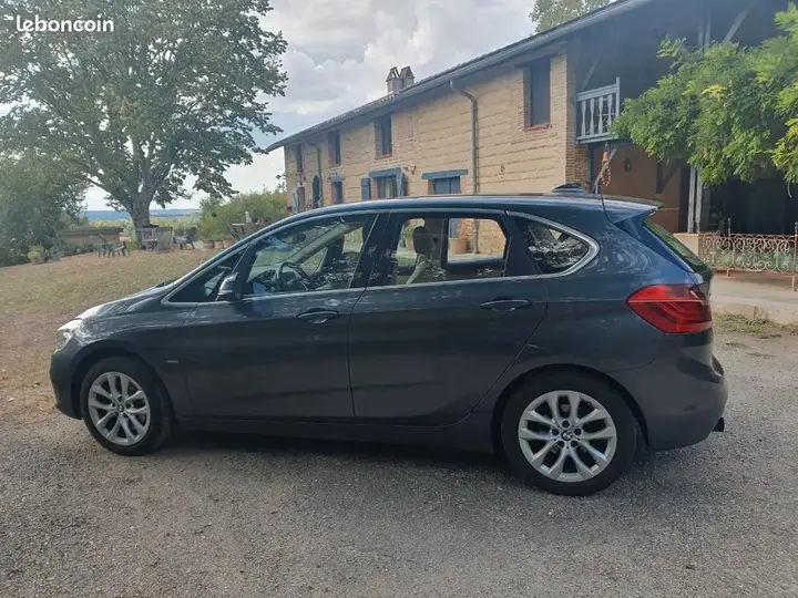 BMW 2 Series 2016 photo 2