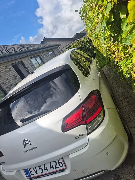 Citroen C4 2016 photo 3