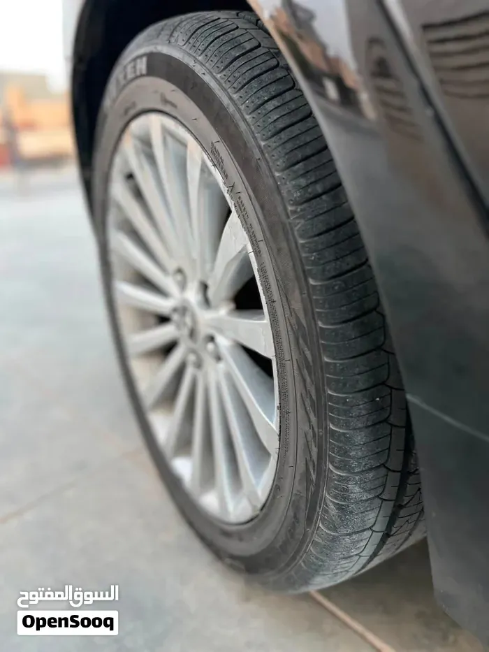 Kia Cadenza 2010 photo 4
