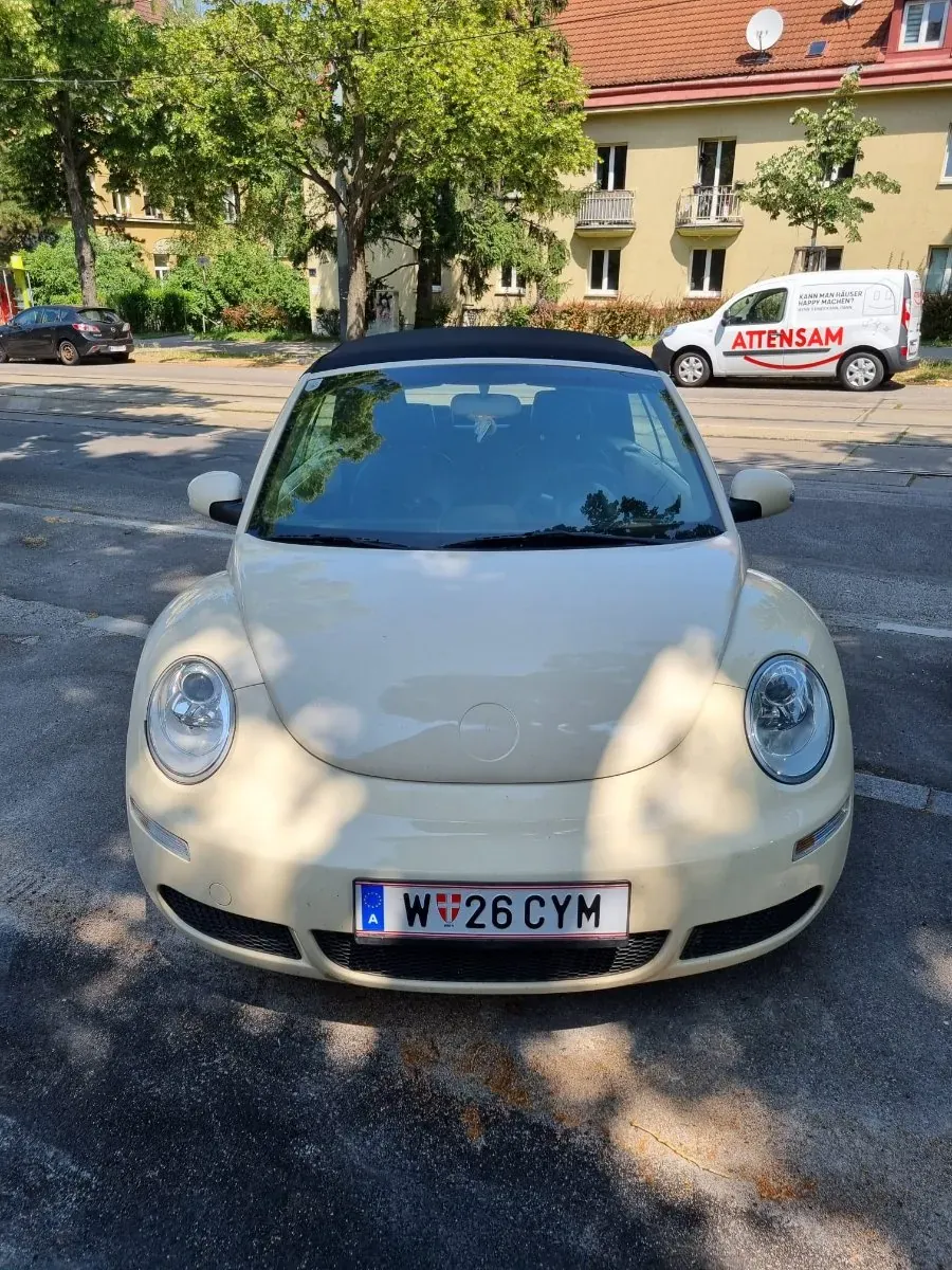 Volkswagen Beetle 2006 photo 2