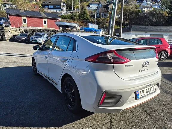 Hyundai Ioniq 2017 photo 5