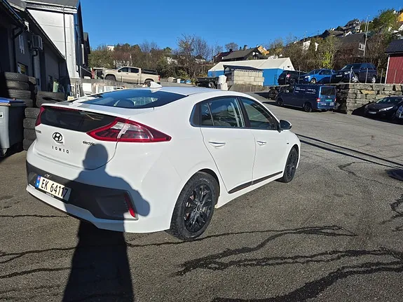 Hyundai Ioniq 2017 photo 4