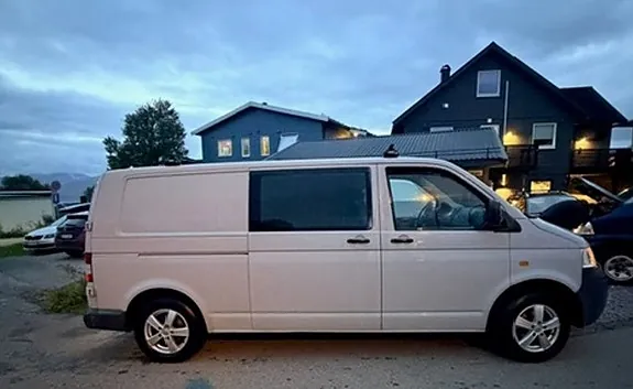 Volkswagen Transporter 2007 photo 2