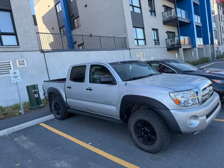 Toyota Tacoma