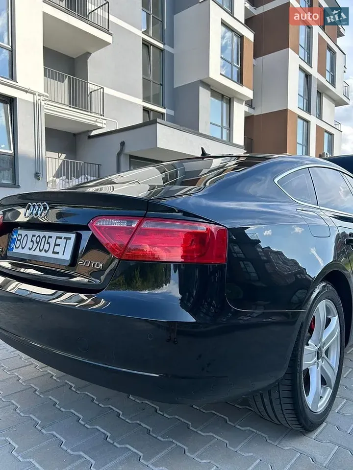 Audi A5 2010 photo 5