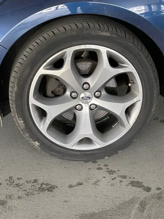 Ford Galaxy 2008 photo 3