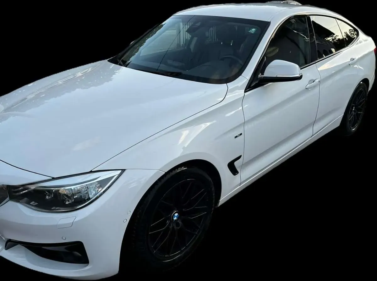 BMW 3 Series 2013 photo 2