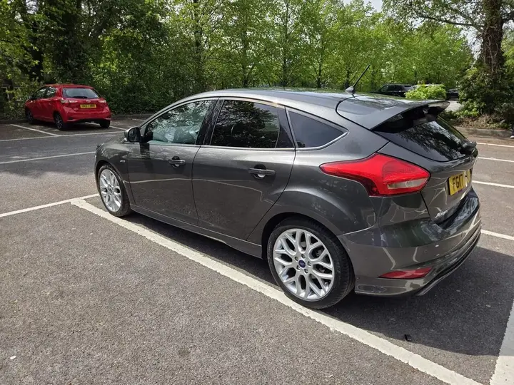 Ford Focus 2017 photo 3