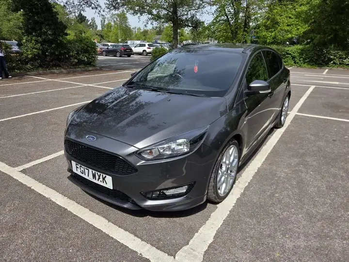 Ford Focus 2017 photo 2