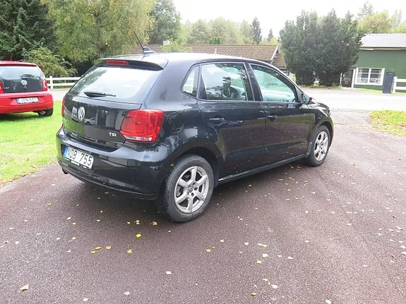 Volkswagen Polo 2013 photo 2