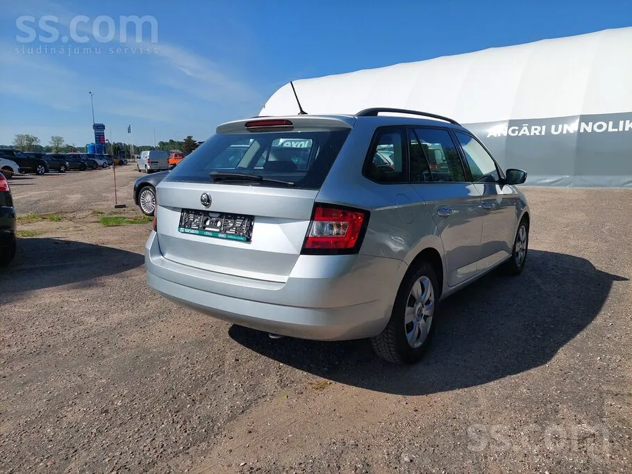 Skoda Fabia 2016 photo 3