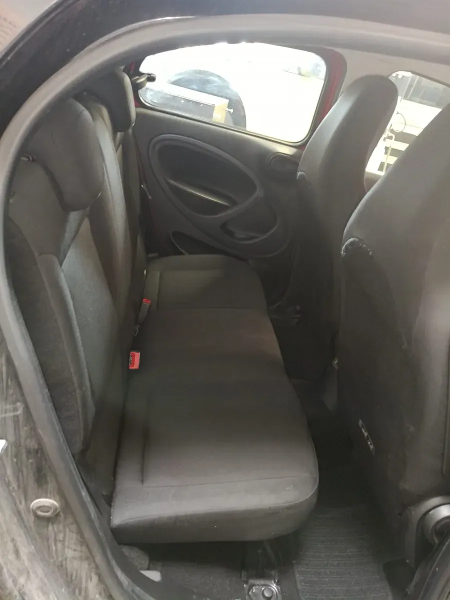 Smart Forfour 2015 photo 2