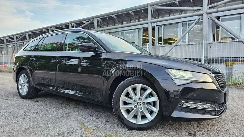 Skoda Superb 2021 photo 3