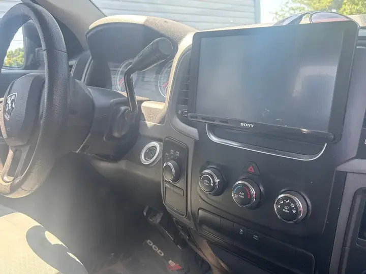 Dodge Ram 1500 2017 photo 3