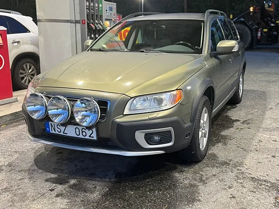 Volvo Xc70 2011 photo 2