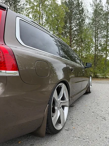Volvo V70 2015 photo 5