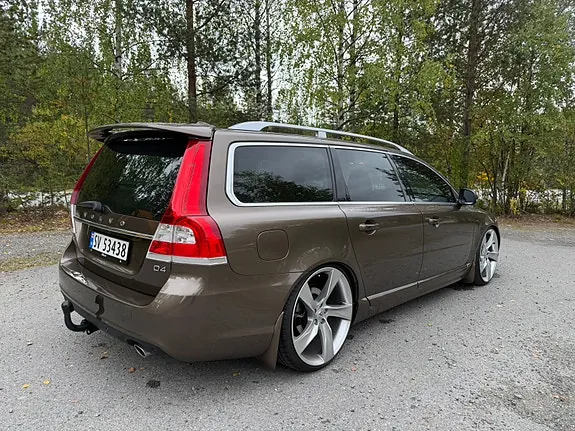 Volvo V70 2015 photo 3