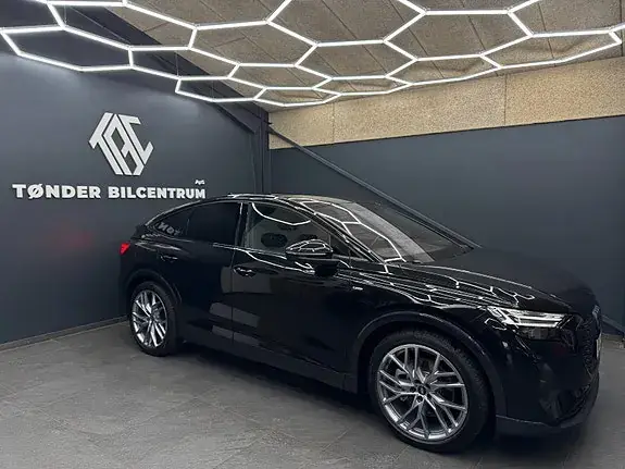Audi Q4 E-Tron 2024 photo 3