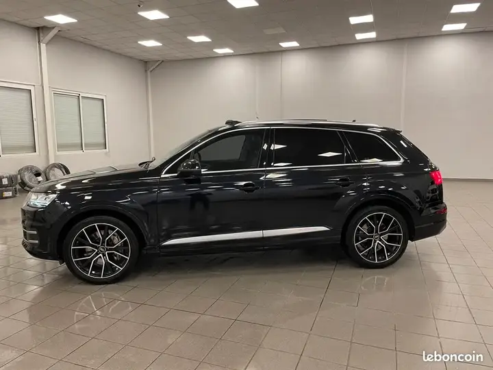 Audi Q7 2016 photo 3