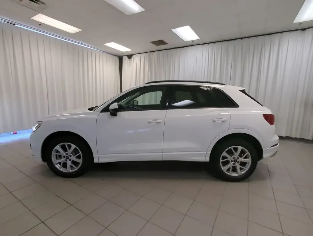 Audi Q3 2025 photo 5