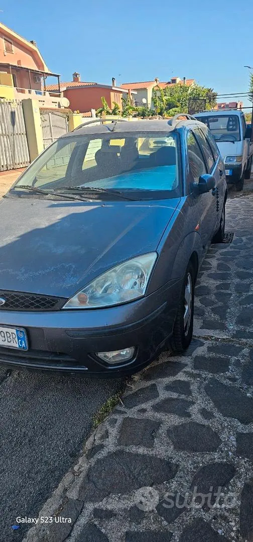 Ford Focus 2004 photo 3