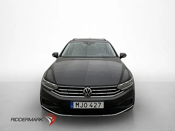 Volkswagen Passat 2021 photo 2