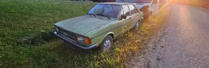 Audi 80 1978 photo 3