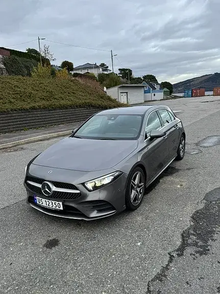 Mercedes-Benz A 180