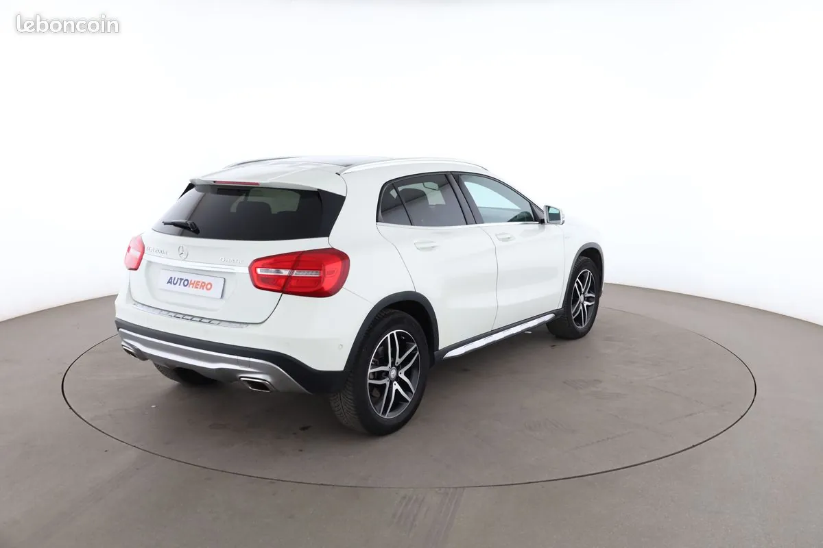 Mercedes-Benz Gla 2017 photo 3