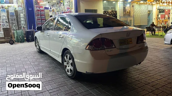 Honda Civic 2008 photo 2
