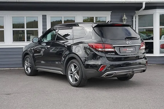 Hyundai Grand Santa Fe 2017 photo 5