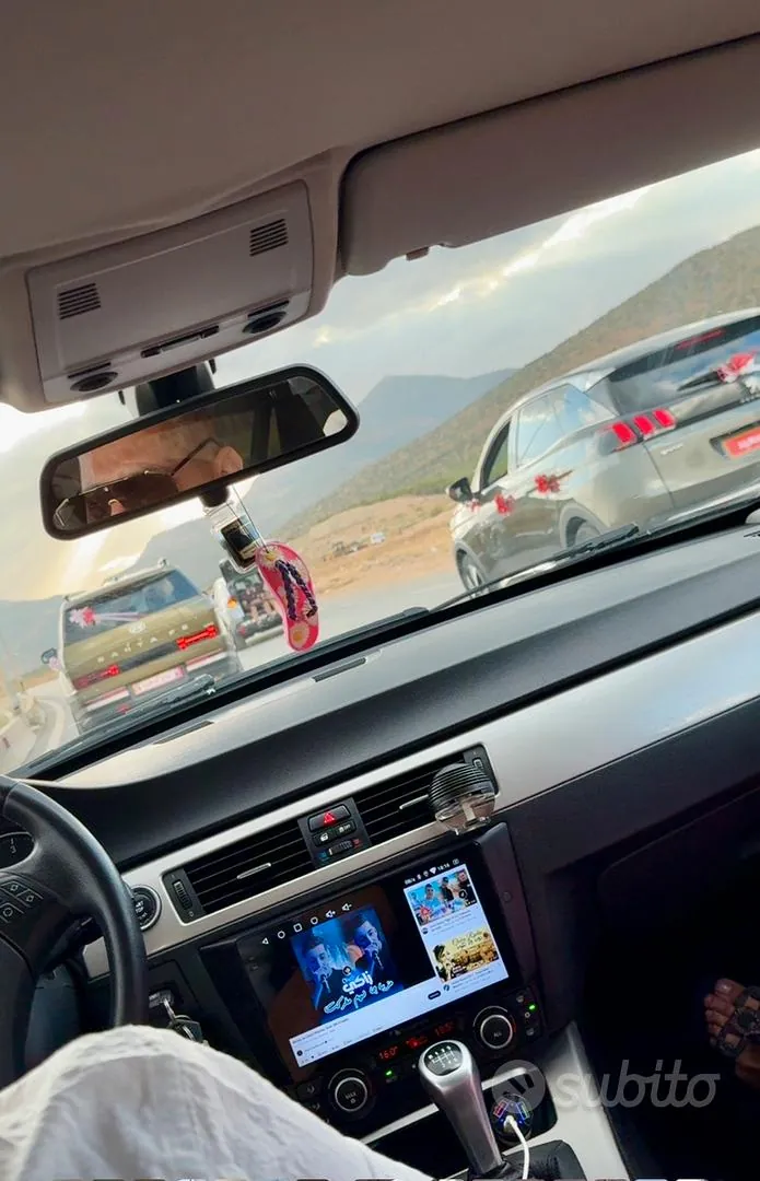 BMW 3 Series 2012 photo 5