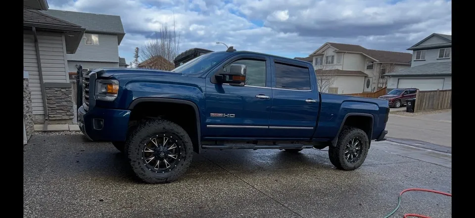 GMC Sierra 3500 2015 photo 2