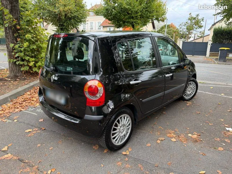 Renault Modus 2006 photo 2