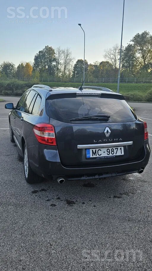 Renault Laguna 2008 photo 5