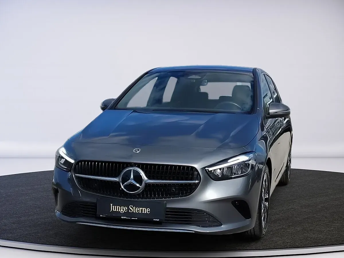 Mercedes-Benz B-Class 2025 photo 3