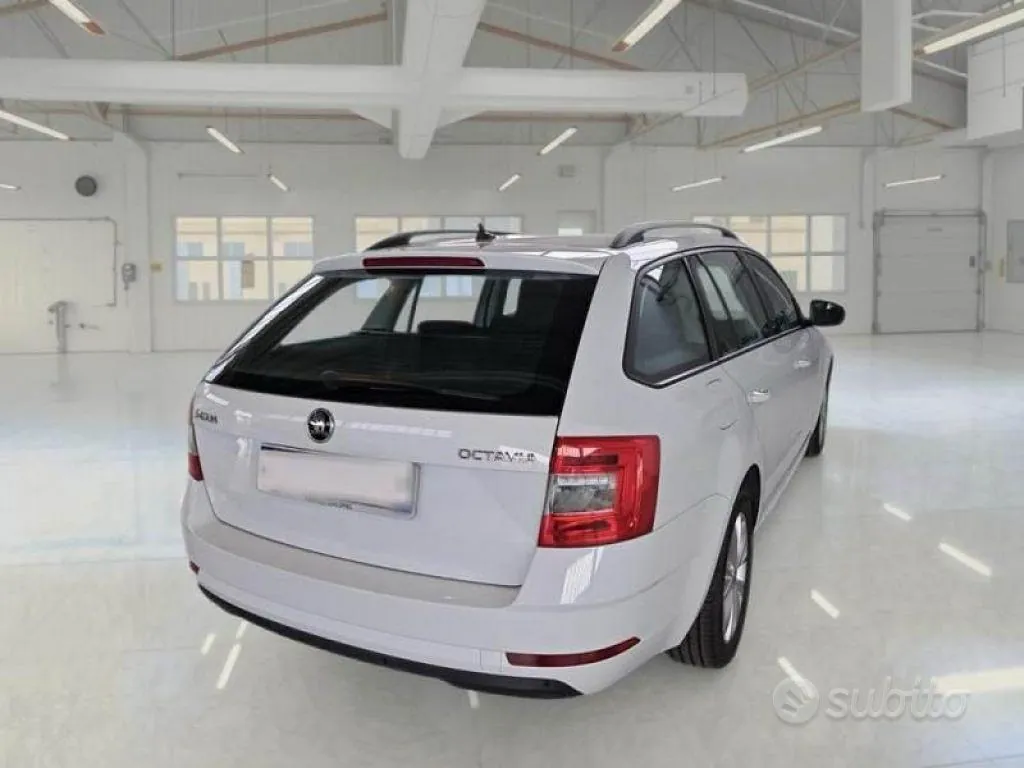 Skoda Octavia 2021 photo 4