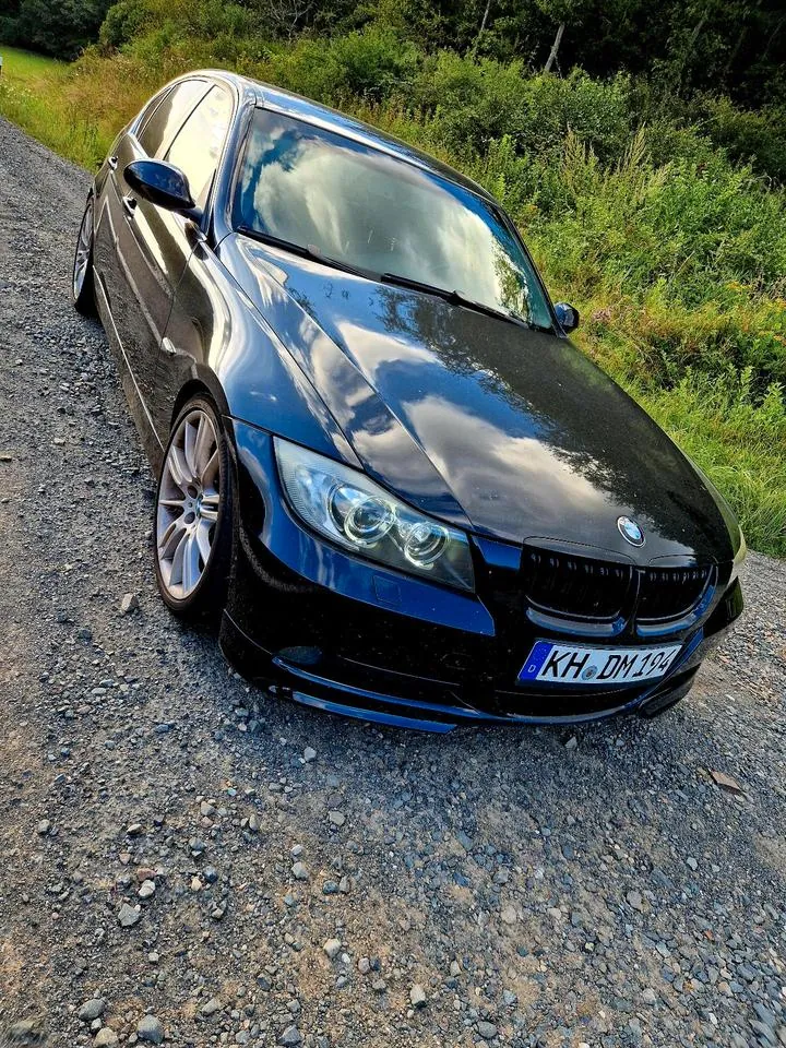 BMW 330I