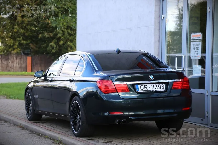BMW 730 2009 photo 5