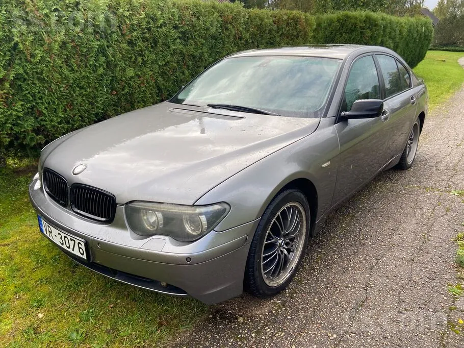 BMW 730
