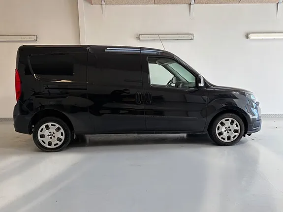 Fiat Doblò Cargo 2016 photo 2