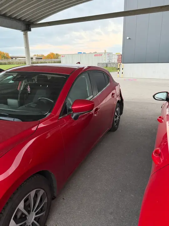 Mazda Mazda3 2016 photo 2