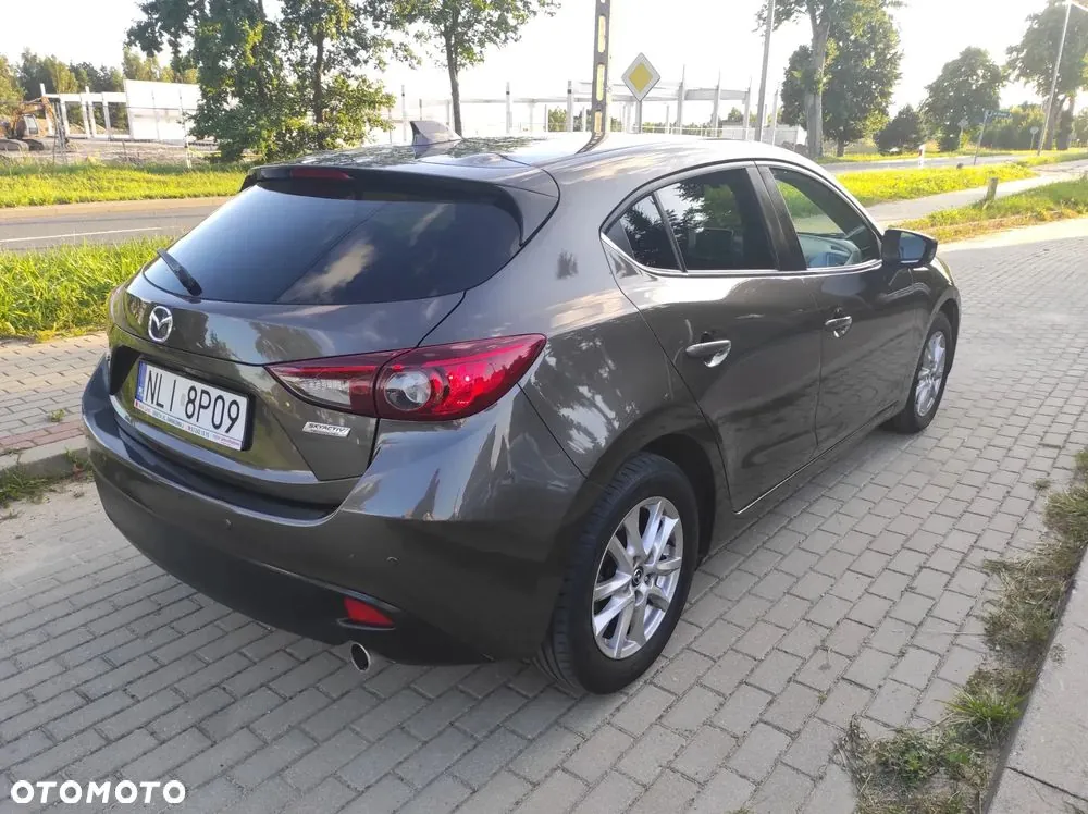 Mazda 3 2015 photo 2