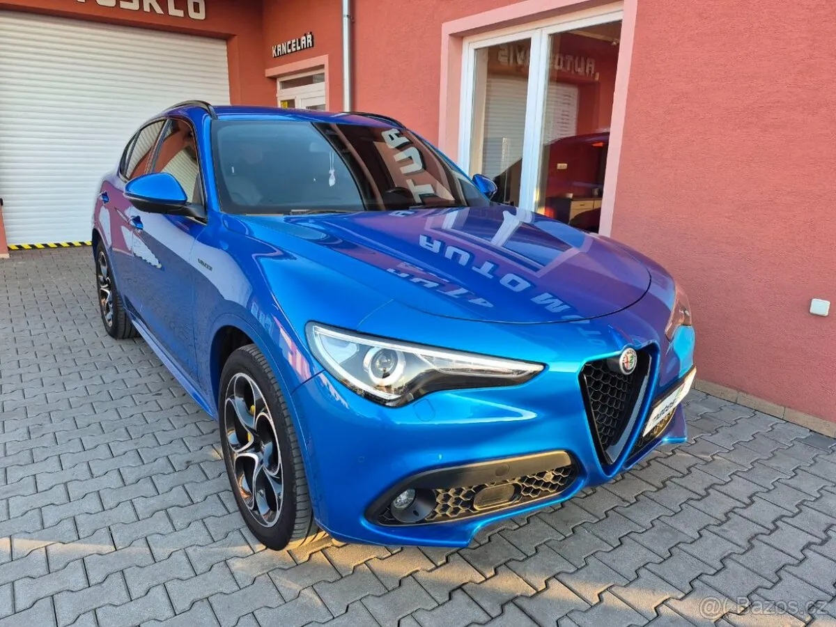 Alfa Romeo Stelvio 2022 photo 4